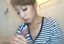 「いっぱいキレイにしてあげる〜」美人の母が息子の勃起肉棒に欲情しバキュームフェラして手コキ抜き！結城みさ